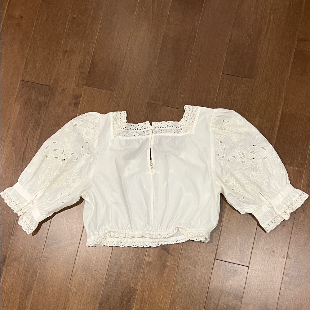 Embroidered Crop Top - Picture 3 of 5